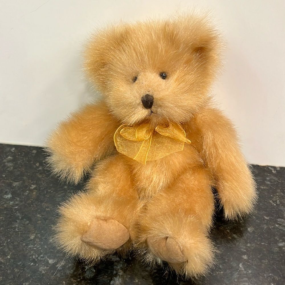 Russ Berrie Pennington Honey Plush Teddy Bear Bears From The Past #259 Stuffed